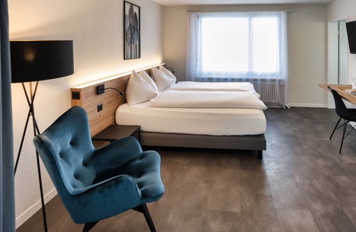 Suhr Hotel | Hotel Baeren