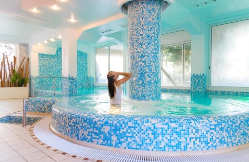 San Giuliano a Mare Hotel | Hotel Baia Imperiale