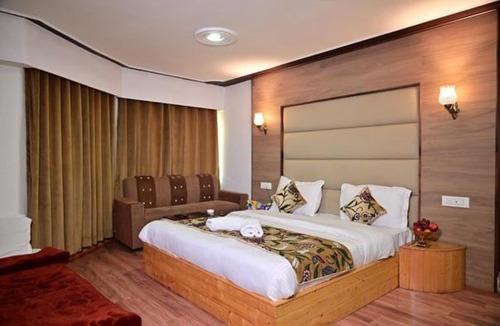 Laripora Hotel | Hotel Baisaran Pahalgam