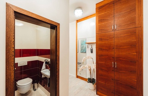 Zlin Hotel | Hotel Baltaci Atrium