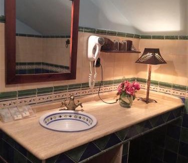Linares Hotel | Hotel Baviera