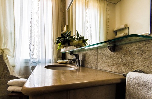 Sottomarina Hotel | Hotel Baviera