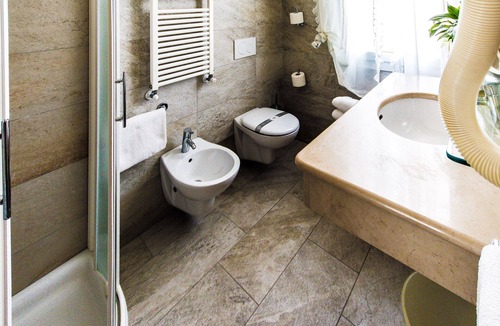 Sottomarina Hotel | Hotel Baviera