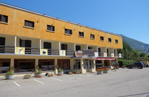 Le Bourg-d'Oisans Hotel | Hotel Belledonne