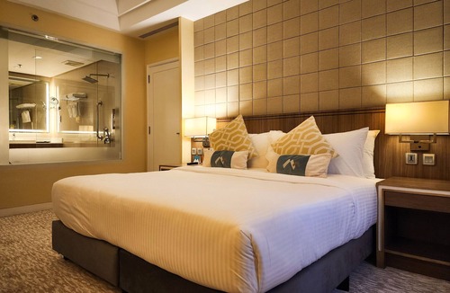 San Andres Bukid Hotel | Hotel Benilde Maison De La Salle