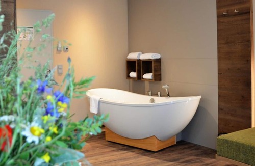 Herrieden Hotel | Hotel Bergwirt