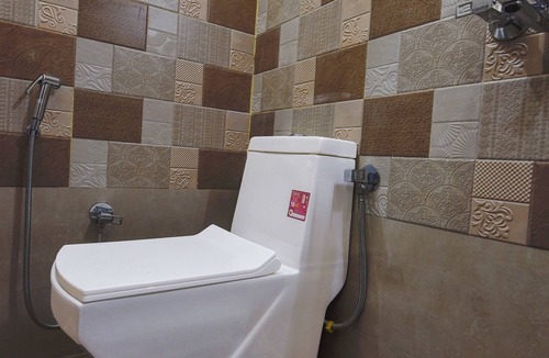 Bhiwadi Hotel | Hotel Bilaspur Pride