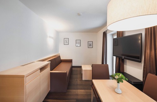Albions Hotel | Hotel Bischofhof - Bistro Jasmin