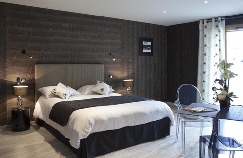 Marigny-Saint-Marcel Hotel | Hotel Blanc