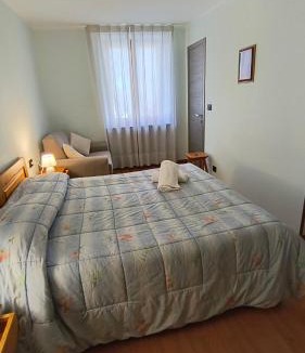 Prese-Montone Hotel | Hotel Blanchetti