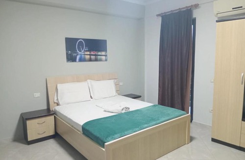 Qerek Hotel | Hotel Blue Moon