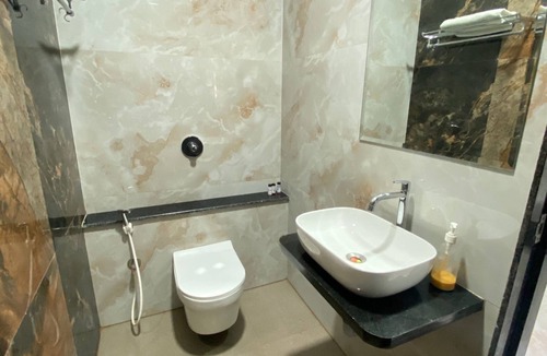Sehore Hotel | Hotel Blue Star