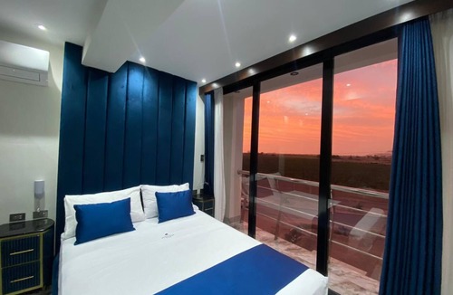 Chancay Hotel | Hotel BlueThree Chancay