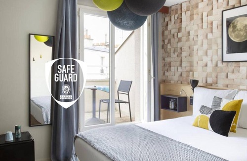 Issy-les-Moulineaux Hotel | Hotel Bootcamp