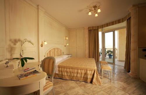 Alba Adriatica Hotel | Hotel Boracay