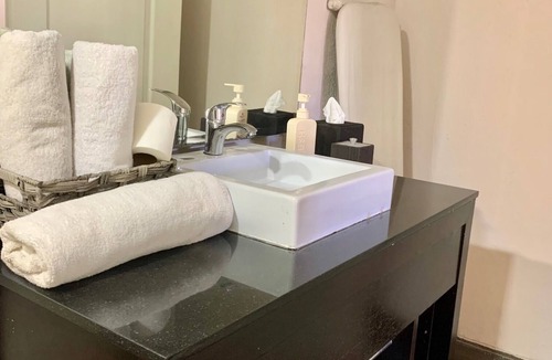 Tecate Hotel | HOTEL BOUGAMBILIAS RESORT INN