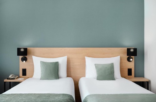 Nepszinhaz negyed Hotel | Hotel Bristol Budapest