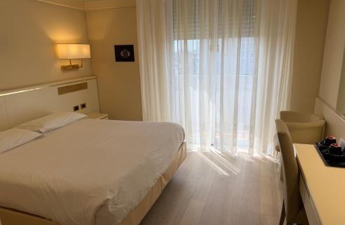 Sottomarina Hotel | Hotel Bristol