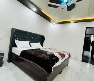 Panchkula Urban Estate Hotel | Hotel Bro