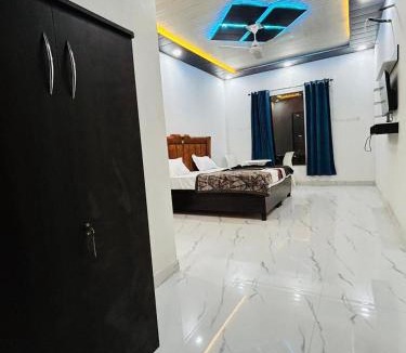 Panchkula Urban Estate Hotel | Hotel Bro