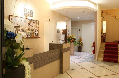Rivabella Hotel | Hotel Busignani