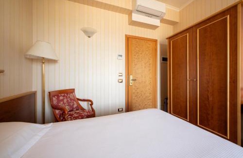 Viserba Hotel | Hotel Byron
