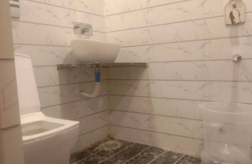 Dhanauli Hotel | Hotel C S Inn