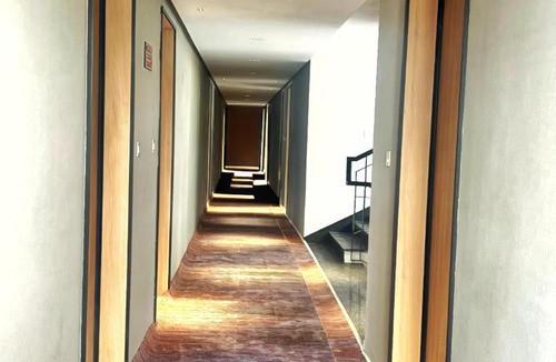Saibaba Colony Hotel | Hotel Cachet