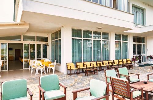 Milano Marittima Hotel | Hotel Caesar B&B Fronte Mare in Centro di Milano Marittima