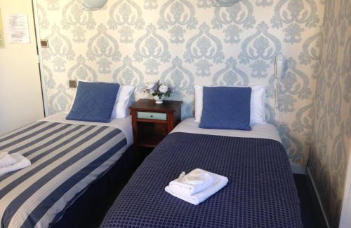 Cœur de Ville Hotel | Hotel California