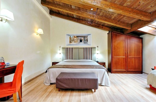 Rione XVIII Castro Pretorio Hotel | Hotel Camelia