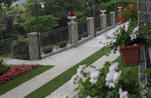 Almenno San Bartolomeo Hotel | Hotel Camoretti