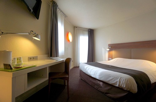 Chaville Hotel | Hotel Campanile Paris Ouest - Chaville