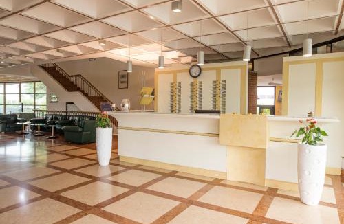 Soave Hotel | Hotel Cangrande Di Soave