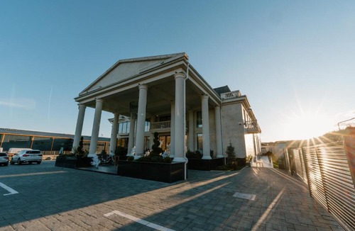 Bacau Hotel | Hotel Caprice