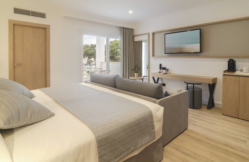 Es Pelats Hotel | Hotel Capricho