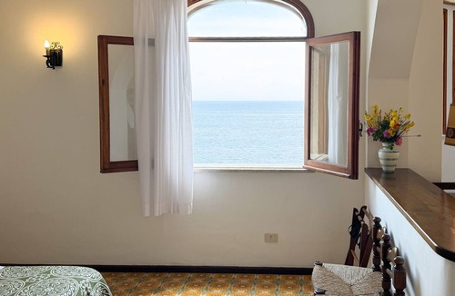 Lipari Historic Centre Hotel | Hotel Carasco