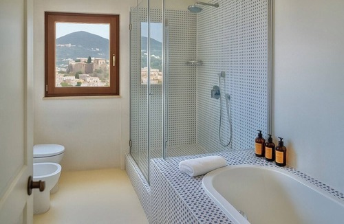 Lipari Historic Centre Hotel | Hotel Carasco