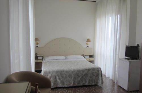 Marebello Hotel | Hotel Carlton Beach