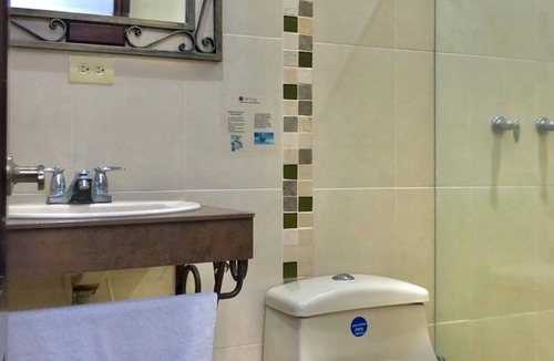 Guadalajara de Buga Hotel | Hotel Casa Escobar Buga