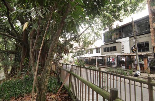 Laureles Hotel | Hotel Casa Laureles Malibú