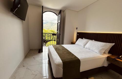 Roldanillo Hotel | Hotel Casa Volga