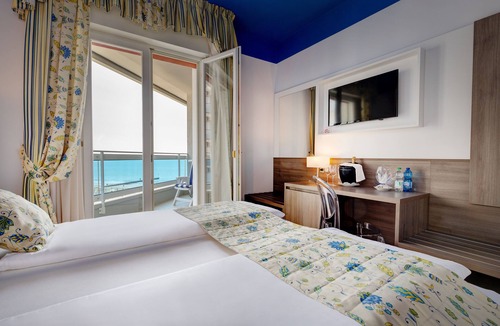 Faro Hotel | Hotel Cavalieri Palace