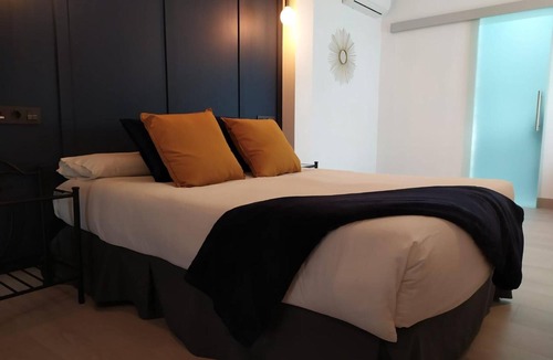 Centro - Sagrario Hotel | Hotel Cedrán