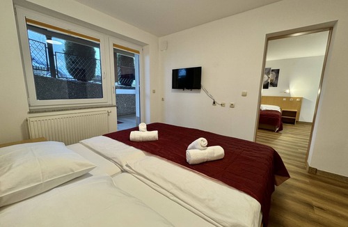 Ribcev Laz Hotel | Hotel Center