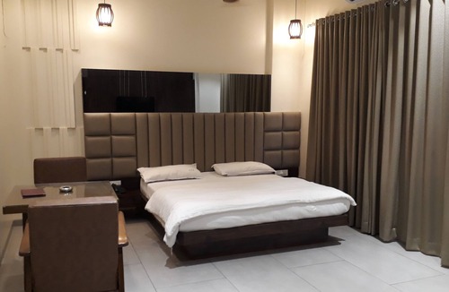 Amarnath Hotel | Hotel Central Park