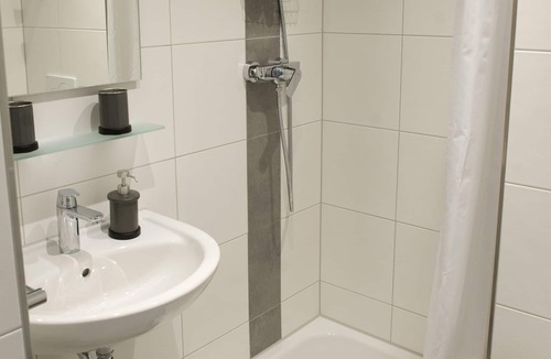 Rhein-Erft-Kreis District Hotel | Hotel Central Wesseling