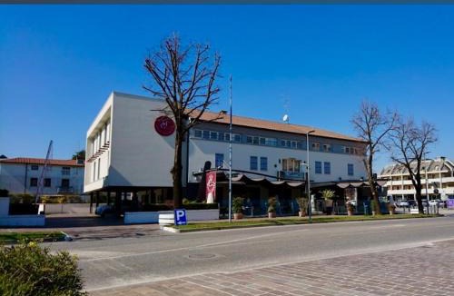 Resana Hotel | Hotel Centrale Resana Eli caffe