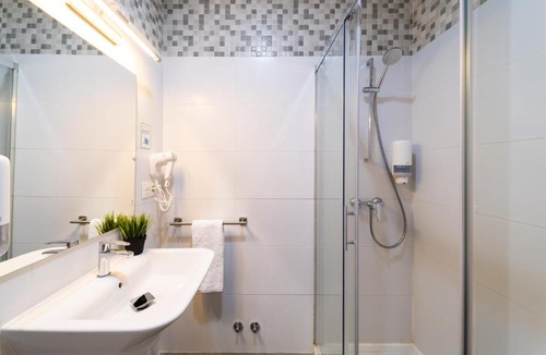 Ensanche Hotel | Hotel Centro Vitoria AutoCheckIn