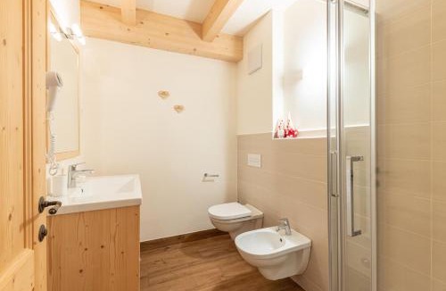 Ronchi Valsugana Ski Chalet | Hotel Chalet Serena